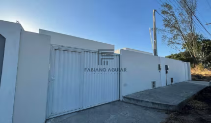Ampla casa nova com 3 quartos -( 1 suite) bairro Itatiquara