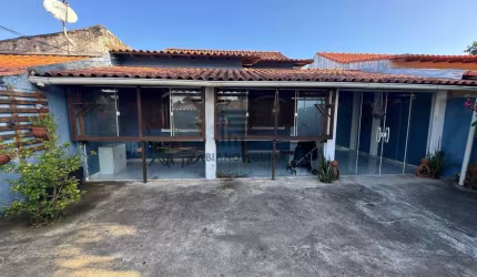 Casa em Araruama, 2 quartos ( 1 suíte ) - R$ 405.000,00 - Vila Capri