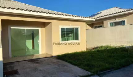 Excelente casa com 2 quartos 1 suíte condomínio fechado sem taxa Bairro Areal