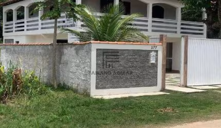 Casa em Araruama (3 Quartos) - R$ 400.000,00 - Praia seca