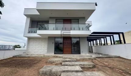 Casa em Araruama, 4 quartos ( 4 suítes ) - R$ 1.840.000,00 - Pontinha