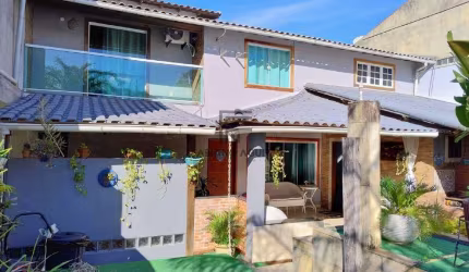 Casa em Araruama - 4 Quartos - 3 Banheiros - R$ 500.000,00 - Coqueiral