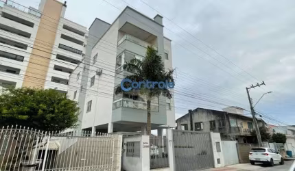 Apartamento com 2 dormitórios com suíte no Bairro Ipiranga em São José.