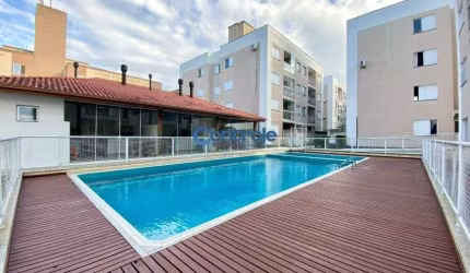 Apartamento com 03 dormitórios no bairro Serraria, em São José.