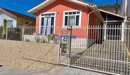 Casa 04 dormitórios/quartos sendo 01 suíte, financiável, Bela Vista - São José - SC