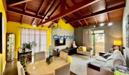 Cobertura com 2 dormitórios, no bairro Estreito na cabeceira das pontes, ACEITA FINANCIAMENTO