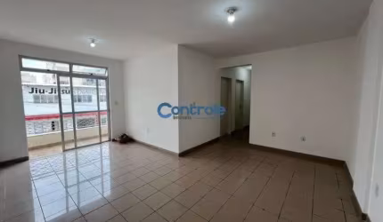 ch/Apartamento 04 dormitórios e 01 vaga no Estreito, Florianópolis