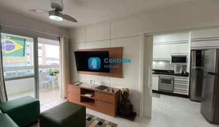 Apartamento com 03 suítes, 02 vagas e Hobby Box no Jardim Atlântico em Florianópolis.