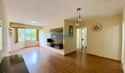Apartamento com 4 quartos sendo 2 suítes em Coqueiros, Florianópolis