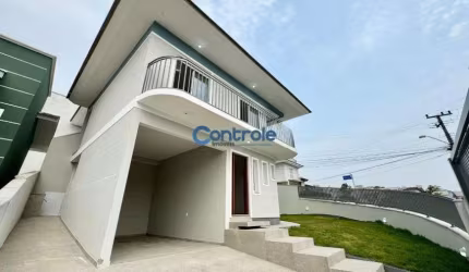 E/Sobrado 03 dormitórios 117 m² em São José/SC.