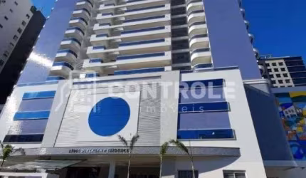 SA/Apartamento com 4 quartos em Campinas - São José - SC