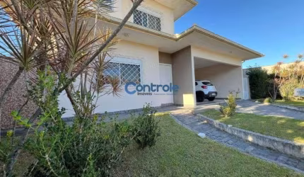 Casa com 03 dormitórios, Fazenda Santo Antonio - São José/ SC