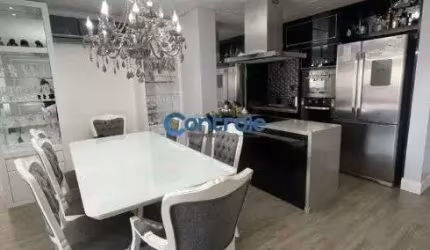 Apartamento mobiliado c/ 03 dormitórios sendo 01 suíte no bairro Canto, Florianópolis