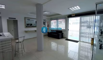 Casa comercial com 590 m2, no Jardim Atlântico - Florianópolis