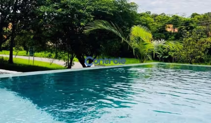 E/Casa joia rara c/ 03 suítes, próxima ao Lago da Pedra Branca.