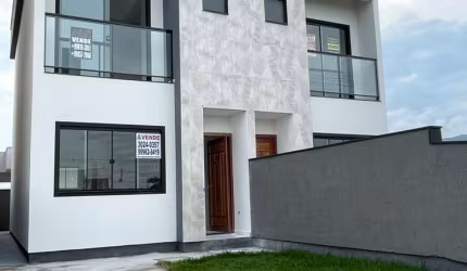 MP - Lindo sobrado a 800 mts da BR 101 no Bairro Bela Vista em Palhoça.