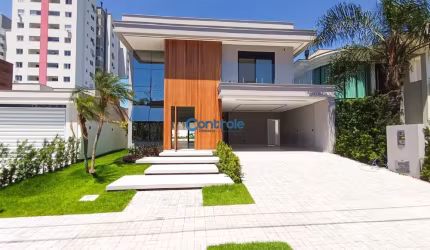 MP - Casa no Condomínio Parque da Pedra com 3 Suítes, Pedra Branca, 297m²