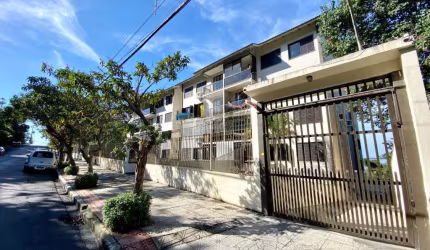 Apartamento 02 suites, mobiliado no bairro Coqueiros, em Florianópolis/SC