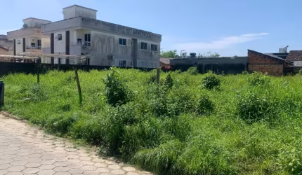 Lote 312 mts2 no Bairro Pachecos em Palhoça.