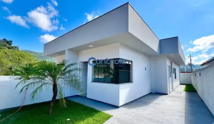 Casa com 2 quartos à venda na Rosa Augusto Fraga, 84, Forquilhas, São José por R$ 380.000