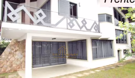 Sobrado 3 Dormitorios 1 suite