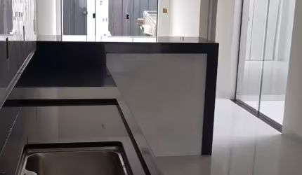 Linda casa para morar no bairro Novo Mundo
