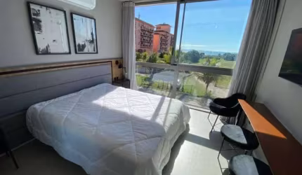 Studio para Venda em Florianópolis, Jurerê Internacional, 1 dormitório, 1 banheiro, 1 vaga