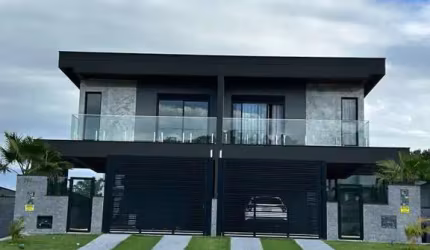 Casa Alto Padrão para Venda em Florianópolis, Ingleses, 3 dormitórios, 3 suítes, 4 banheiros, 4 vagas
