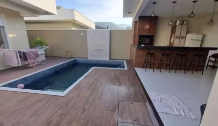 Casa para Venda em Palhoça, Pedra Branca, 3 dormitórios, 1 suíte, 2 banheiros, 2 vagas