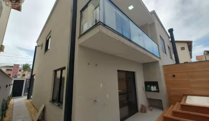 Casa para Venda em Florianópolis, Ingleses do Rio Vermelho, 3 dormitórios, 3 suítes, 4 banheiros, 2 vagas