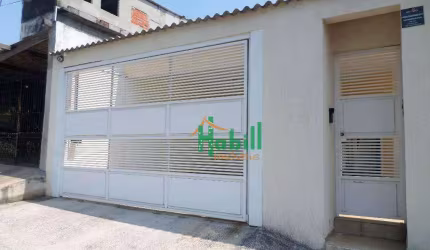 Casa com 3 dormitórios, 196 m² - venda por R$ 650.000,00 ou aluguel por R$ 3.300,00/mês - Jardim Casa Branca - Suzano/SP