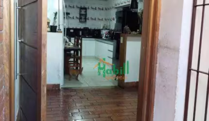 Casa com 4 dormitórios à venda, 100 m² por R$ 850.000,00 - Centro - Suzano/SP