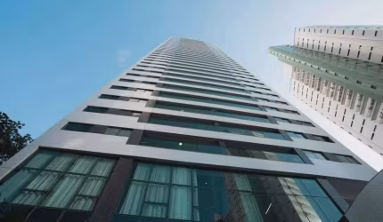 EM-Lindo apartamento com 4 quartos 123m² na rua Real da Torre - Edf. Zélia Macedo