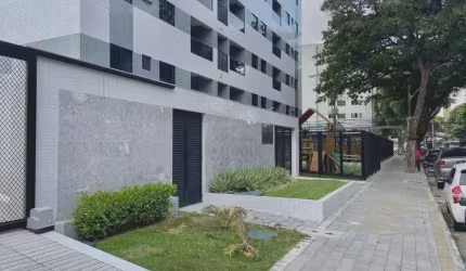 AKF- Apartamento 3 quartos, suíte, dep completa, varanda, bem localizado Espinheiro, Lazer Completo
