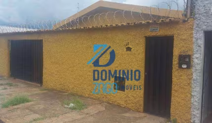 Casa com 2 quartos à venda, 104 m² por R$ 270.000 - Parque das Gameleiras - Uberaba/MG