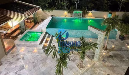 Casa com 3 dormitórios à venda, 197 m² por R$ 1.000.000,00 - Jardim Nenê Gomes - Uberaba/MG