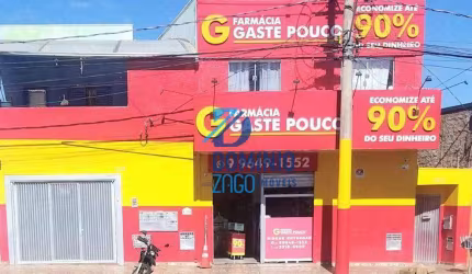 Sobrado comercial/ residencial em frente ao quartel militar no Fabrício
