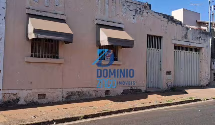 Casa com 2 dormitórios à venda, 230 m² por R$ 550.000,00 - Mercês - Uberaba/MG