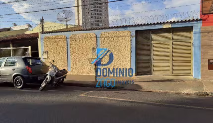 Imóvel com casas à venda, 216 m² por R$ 600.000 - Mercês - Uberaba/MG