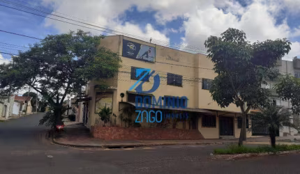 Prédio à venda, 338 m² por R$ 700.000 - Residencial Doutor Abel Reis - Uberaba/MG