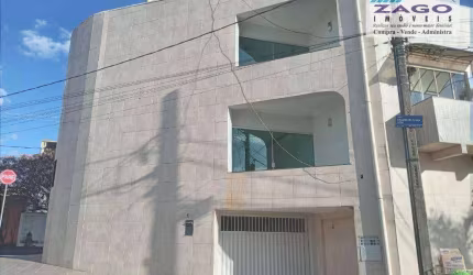 Casa com 2 dormitórios para alugar, 192 m² por R$ 2.701,65/mês - Residencial Doutor Abel Reis - Uberaba/MG