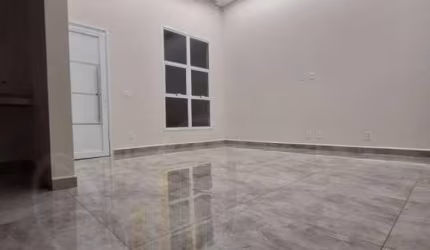 Casa para Venda em Indaiatuba, Parque Residencial Sabiás, 3 dormitórios, 1 suíte, 2 banheiros, 2 vagas