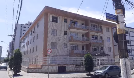 Lindo apartamento no canto do forte 2 dormitórios com o preço de 1