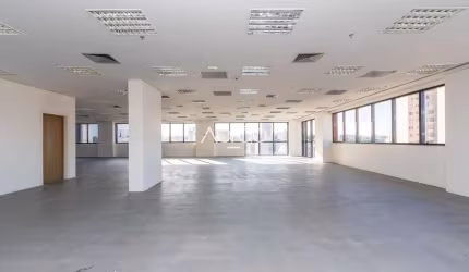Laje Comercial de 299,44 m² para locação no Centro de Curitiba| Ref 341