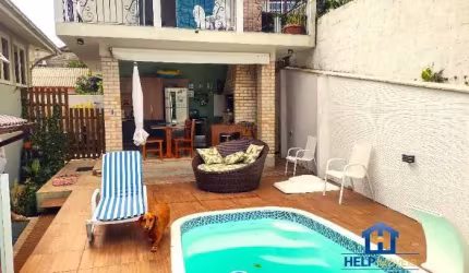Casa com 4 quartos à venda na Francisca Moreira, 1, Ponta de Baixo, São José por R$ 1.430.000