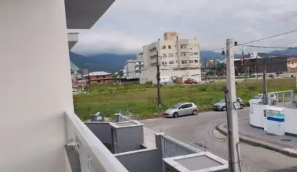 Casa com 2 quartos à venda na Nilma Emília Martins, 21, Nova Palhoça, Palhoça por R$ 760.000