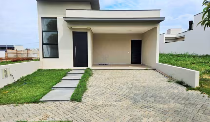 Casa à venda no Residencial Jardim dos Lírios em Paulínia/SP