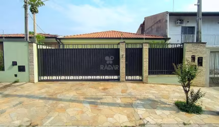 Casa à venda ou para alugar no Parque Anhumas, Campinas/SP