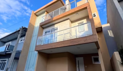 Triplex a venda no condomínio Green Gold