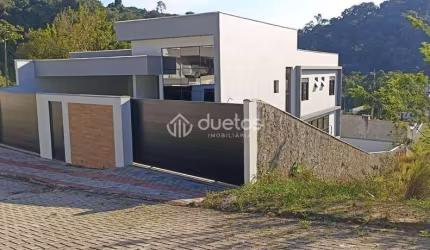 Casa com 3 dormitórios - Souza Cruz - Brusque